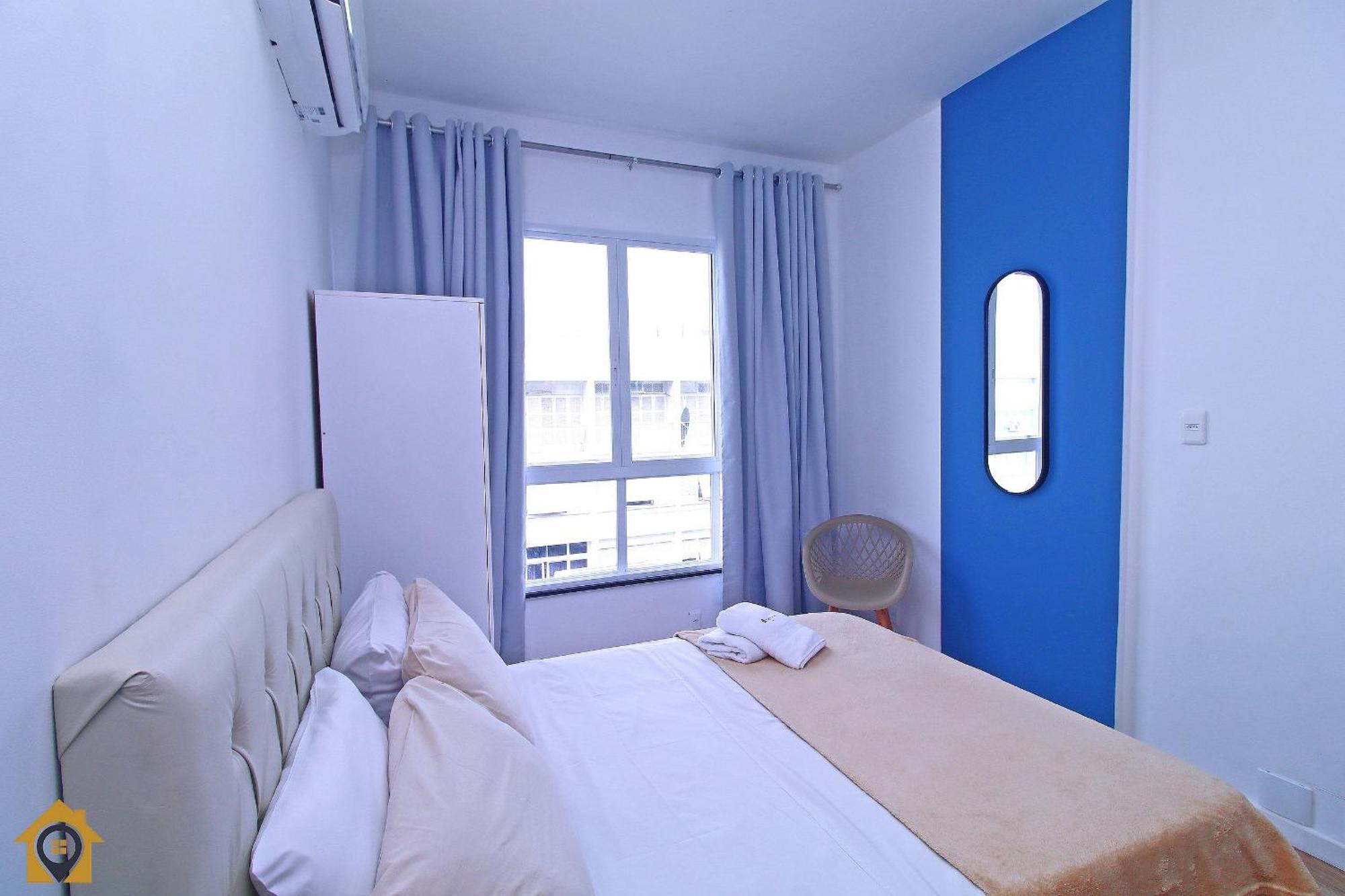 Apartamento Reformado Com Vista P/ De Copacabana